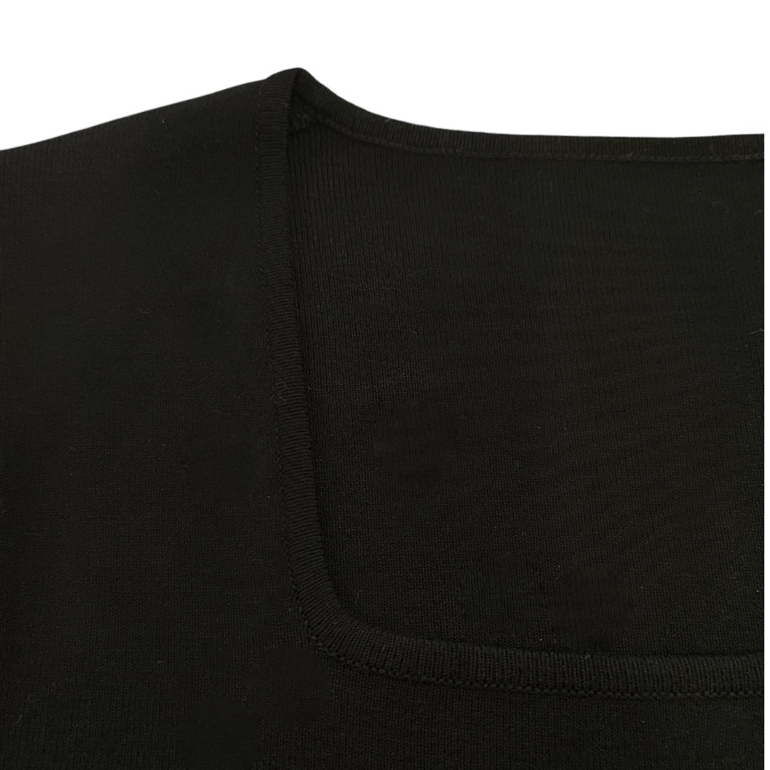 Square neck knit